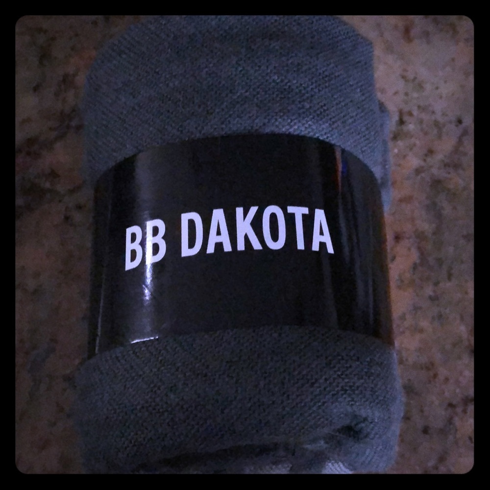 BB Dakota poncho